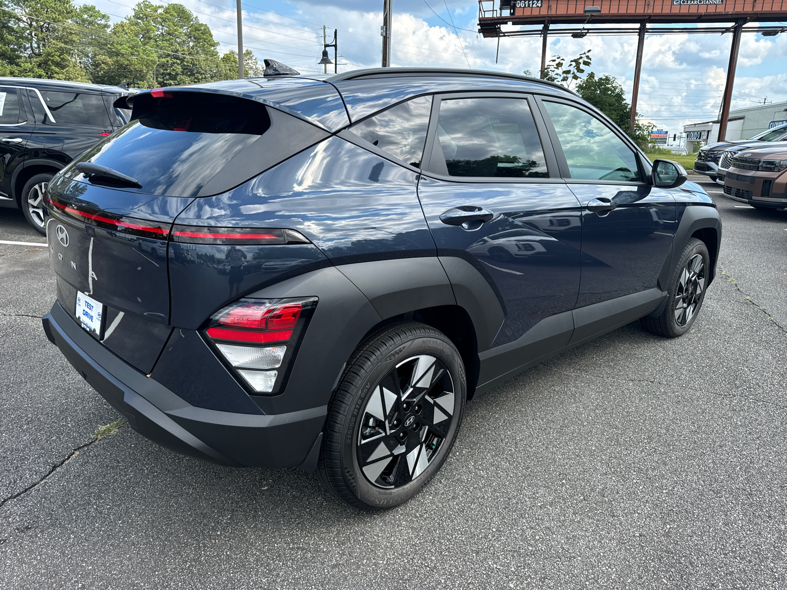 2025 Hyundai Kona SEL Convenience 8