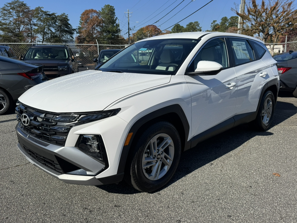 2025 Hyundai Tucson SE 4