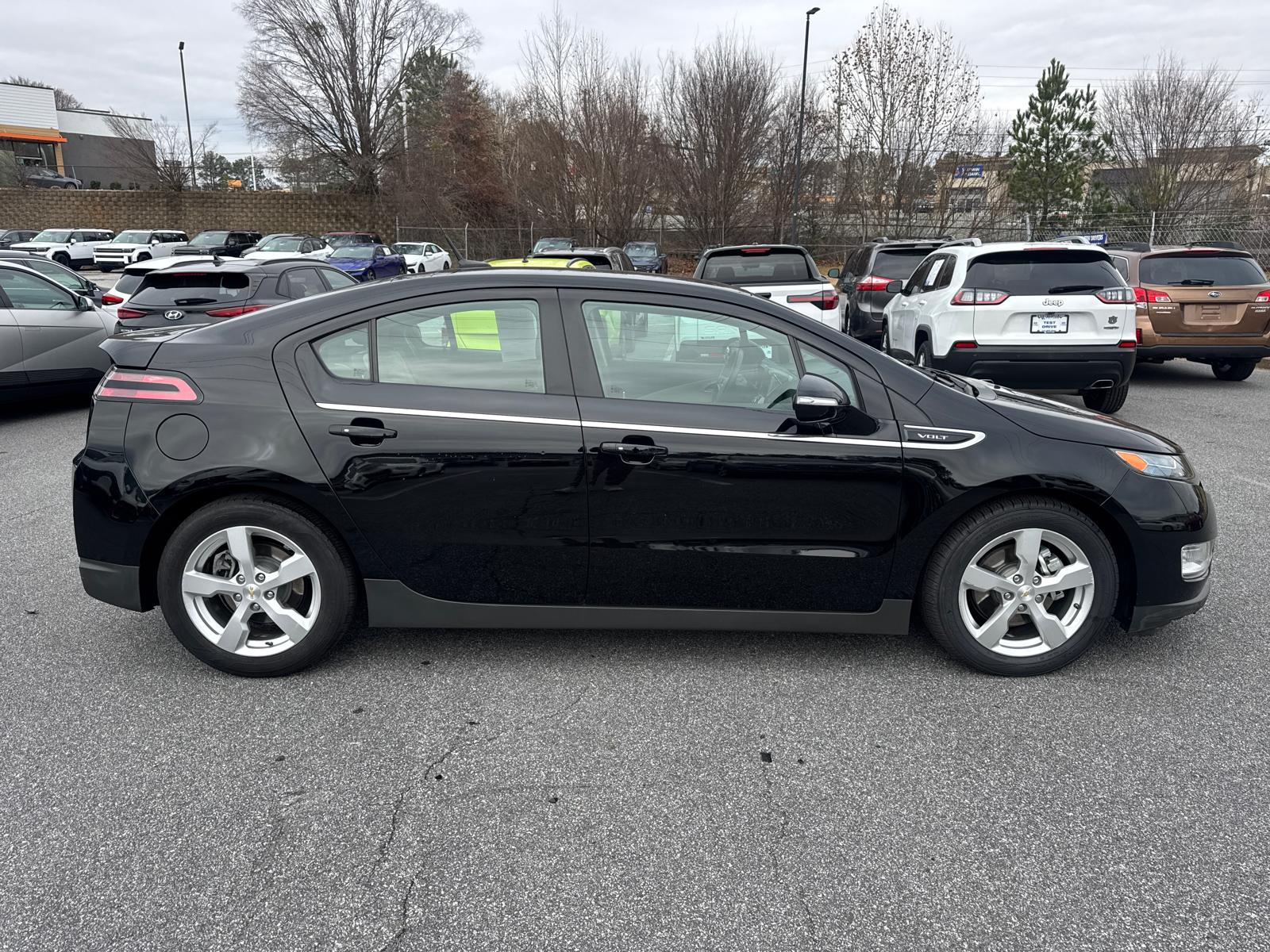 2012 Chevrolet Volt Base 10