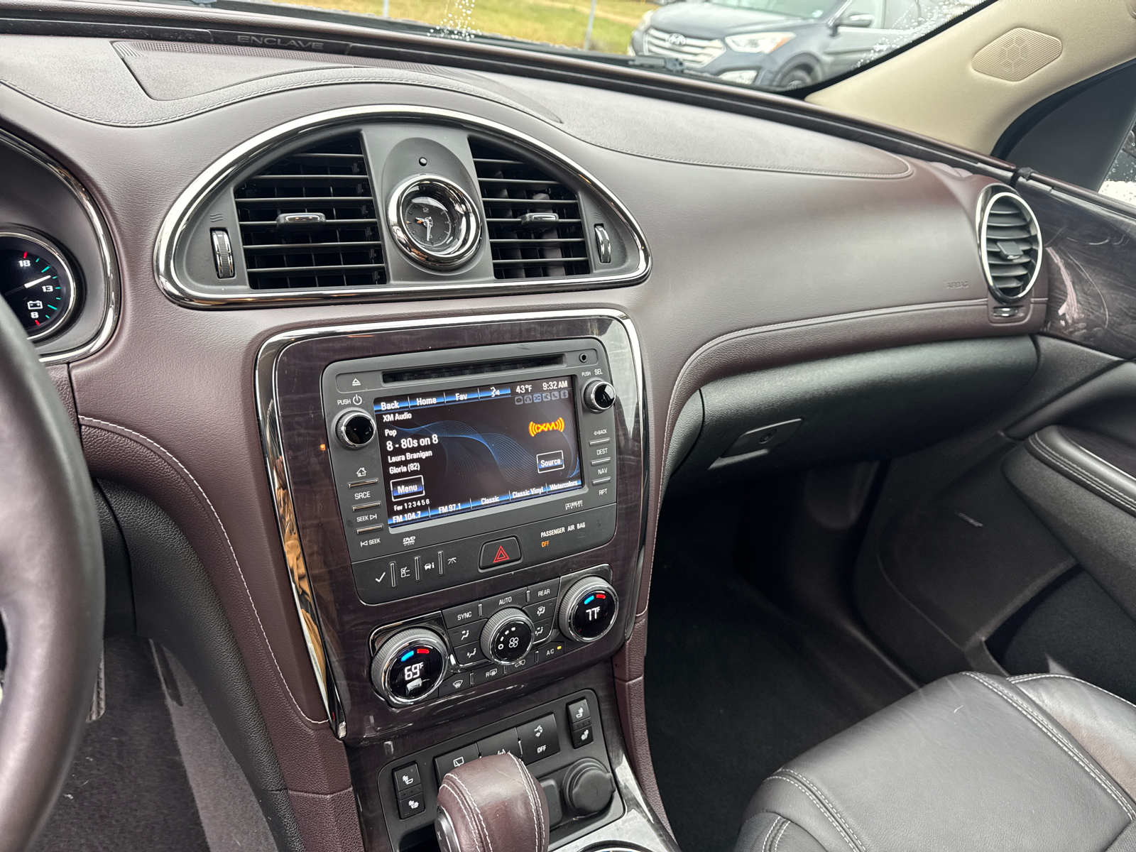 2015 Buick Enclave Leather 31