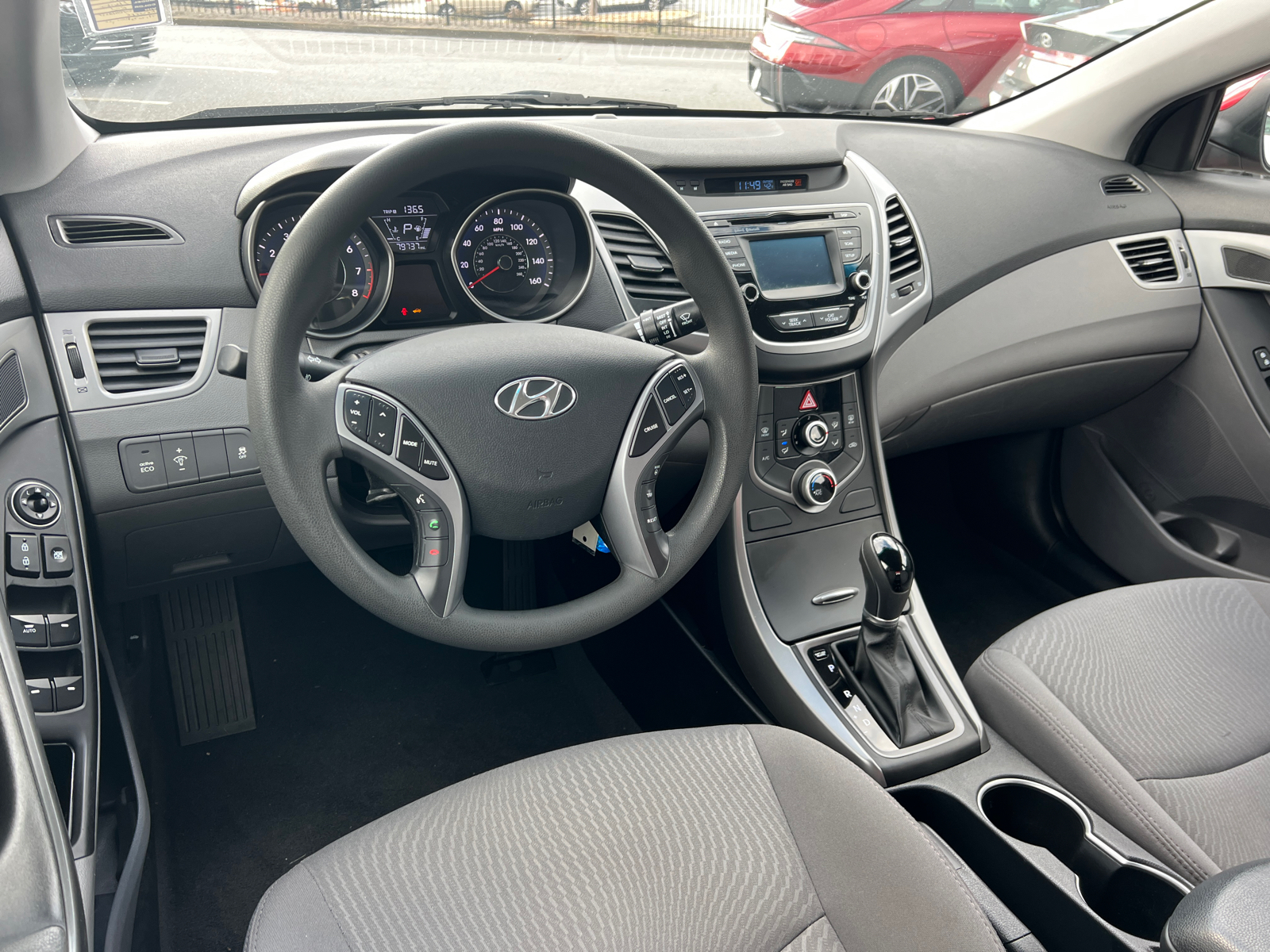 2015 Hyundai Elantra SE 23