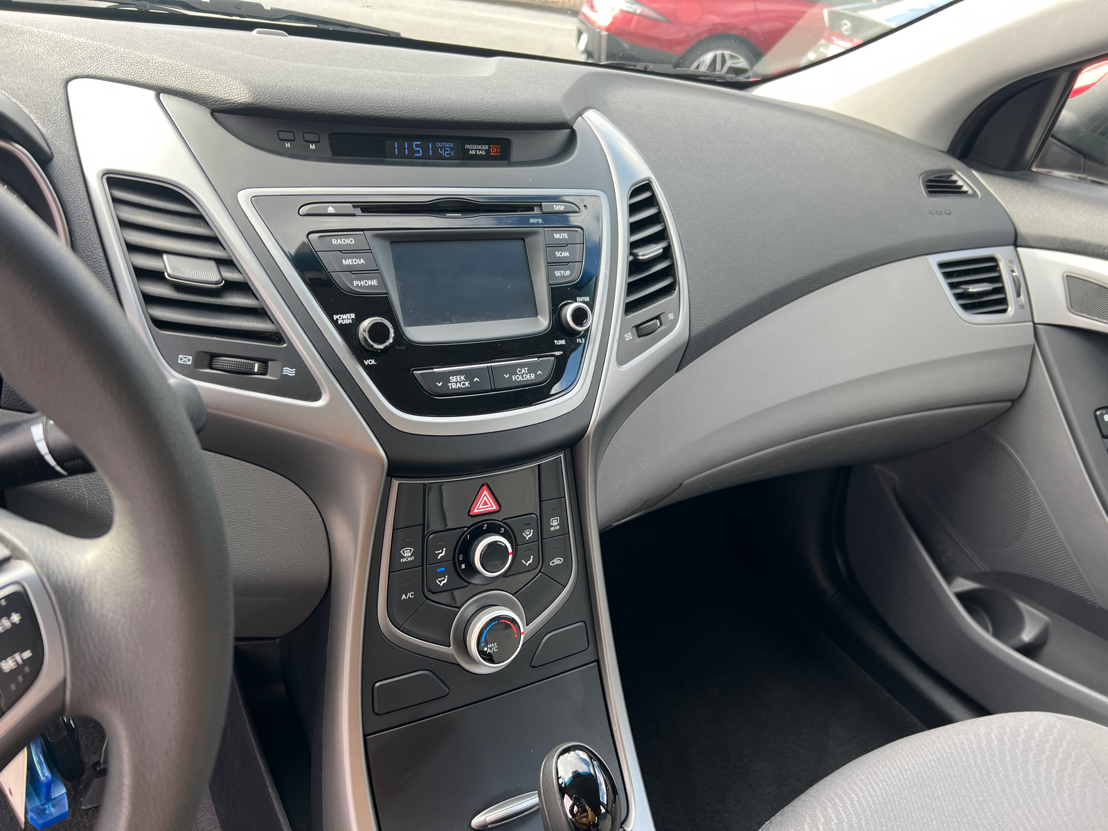 2015 Hyundai Elantra SE 30