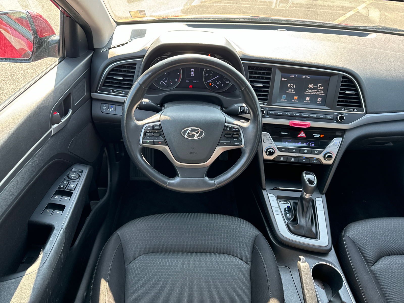 2017 Hyundai Elantra Value Edition 24