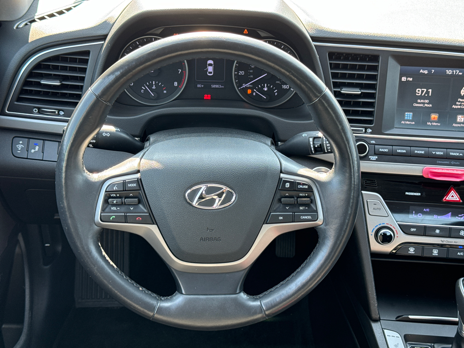 2017 Hyundai Elantra Value Edition 25