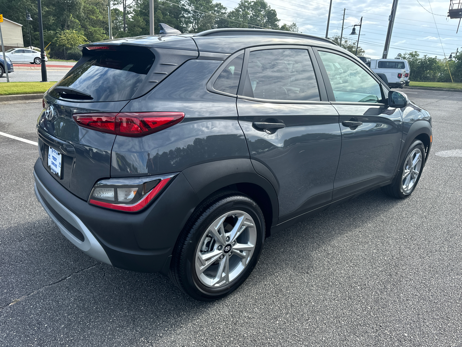 2023 Hyundai Kona SEL 8