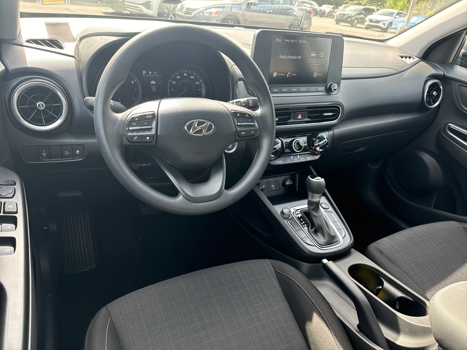 2023 Hyundai Kona SEL 23