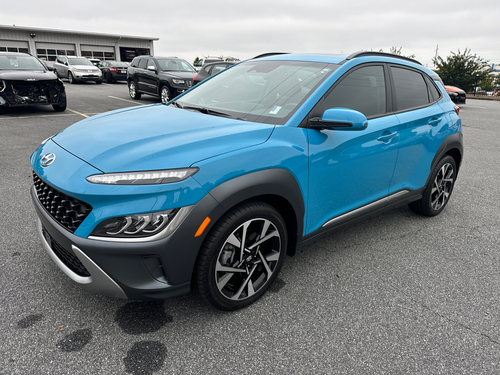 2023 Hyundai Kona Limited 4