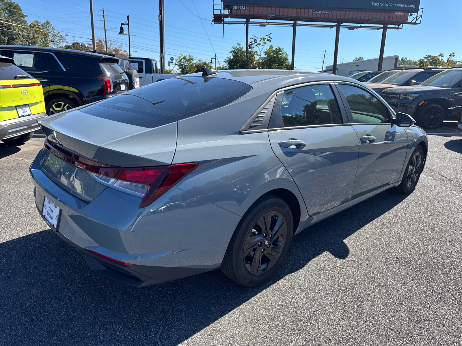 2021 Hyundai Elantra SEL 8