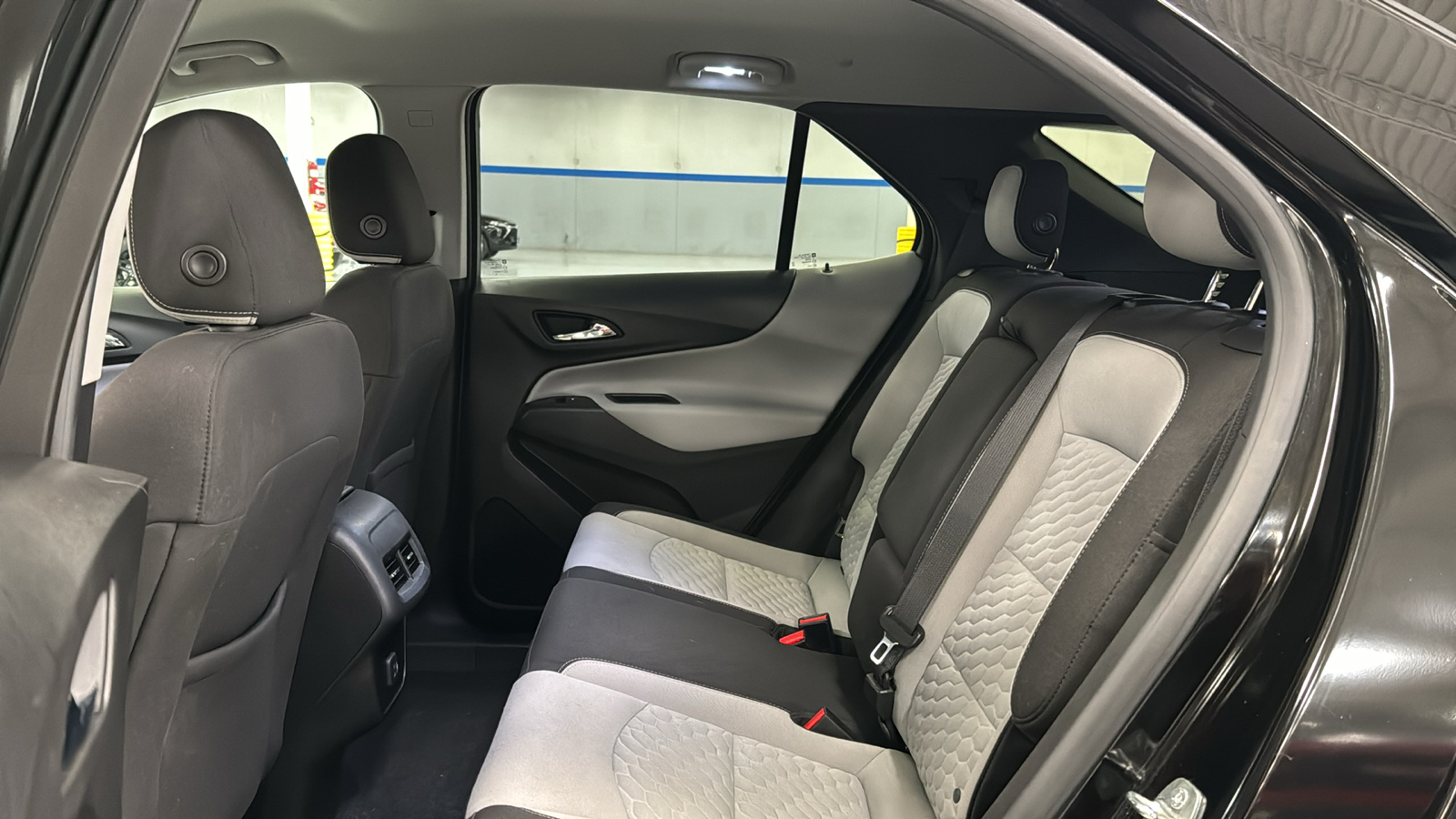 2019 Chevrolet Equinox LS 15