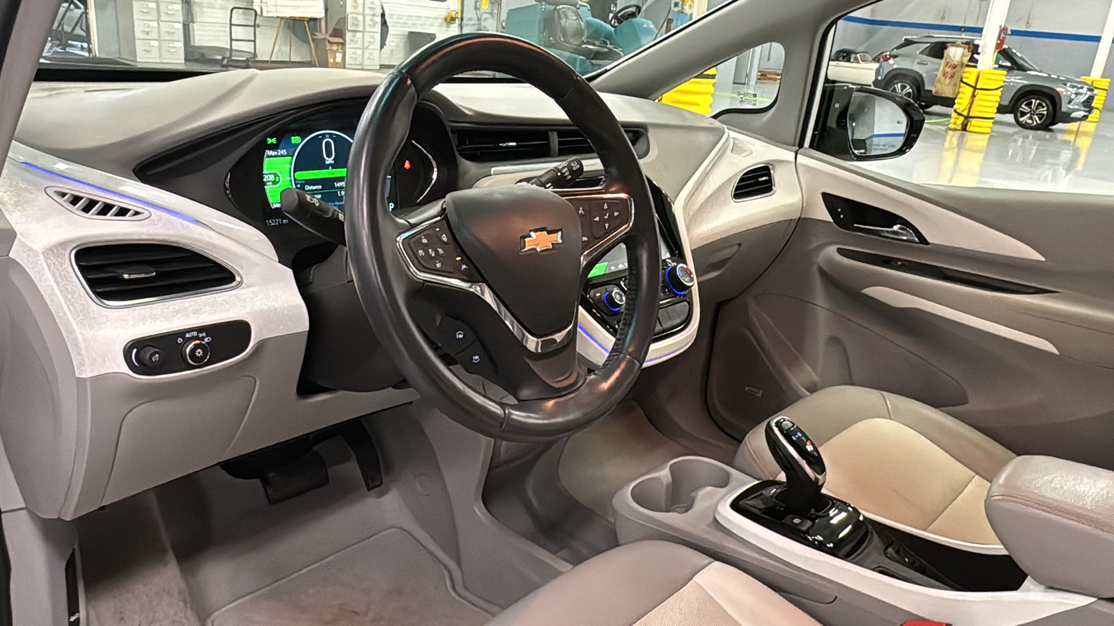 2020 Chevrolet Bolt EV Premier 12