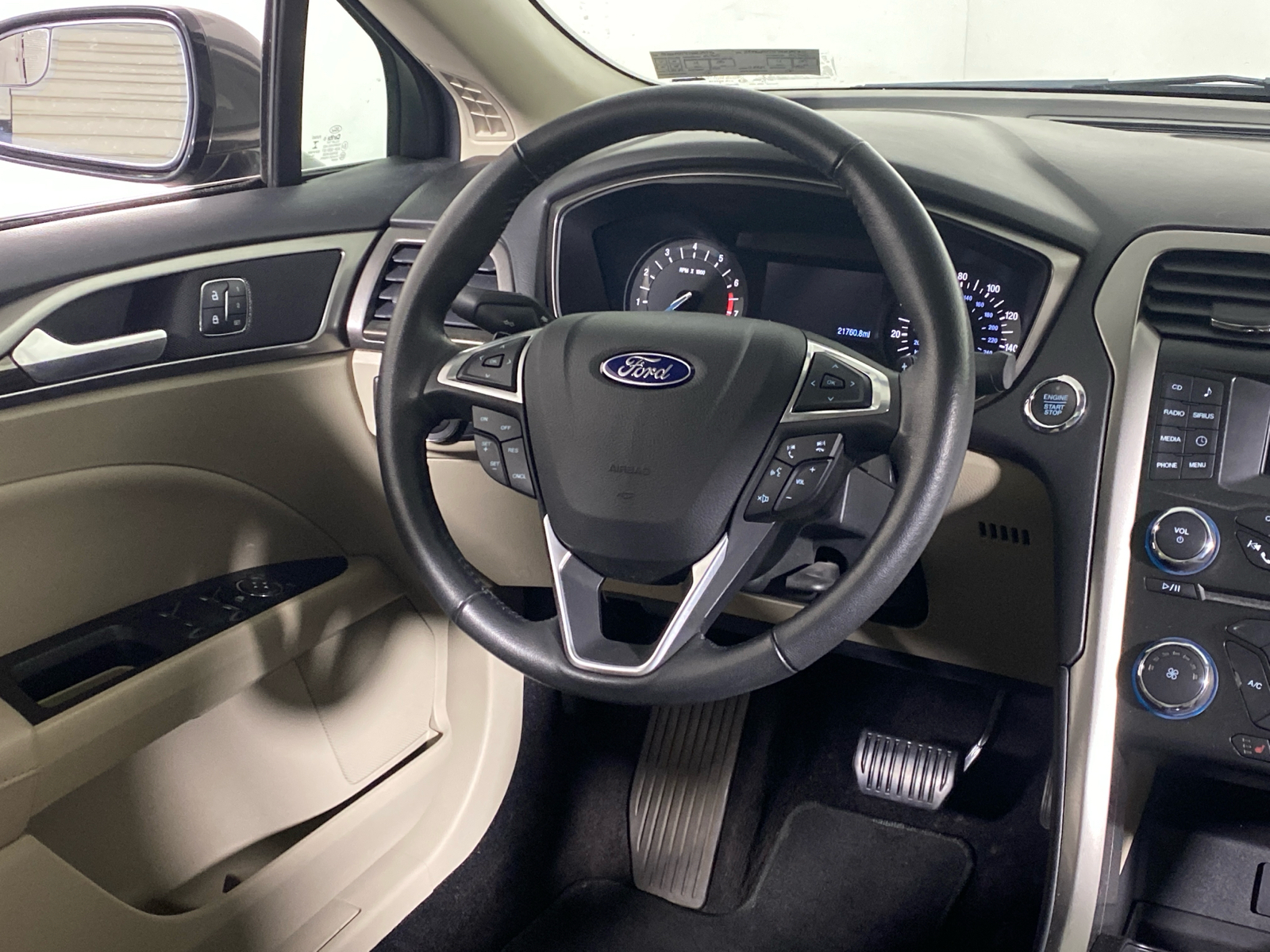 2017 Ford Fusion SE 20