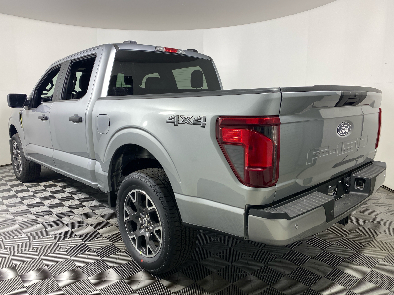 2024 Ford F-150 STX 7