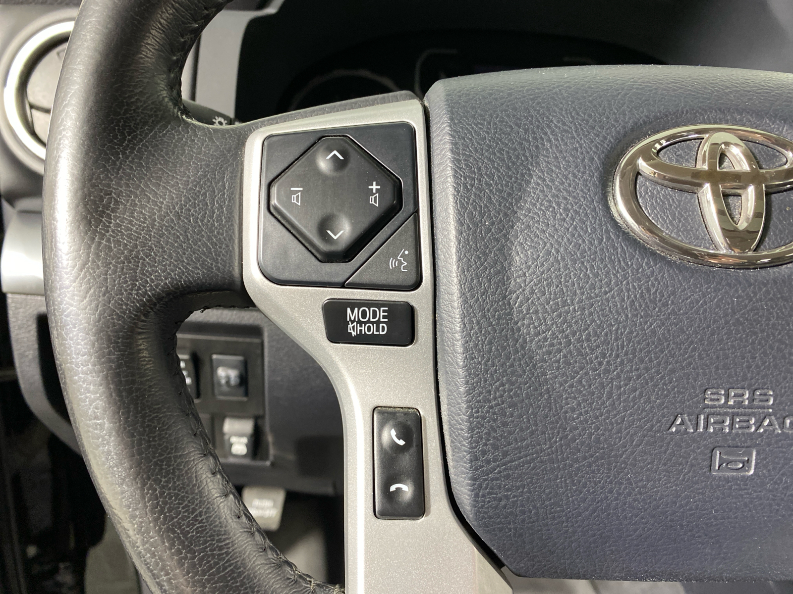 2019 Toyota Tundra  34