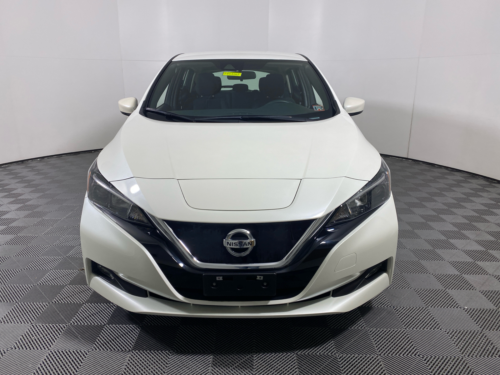 2022 Nissan Leaf SV 2
