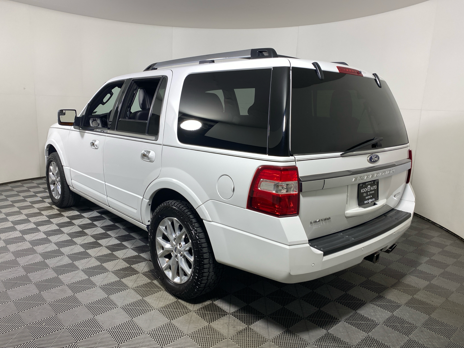 2016 Ford Expedition Limited 7