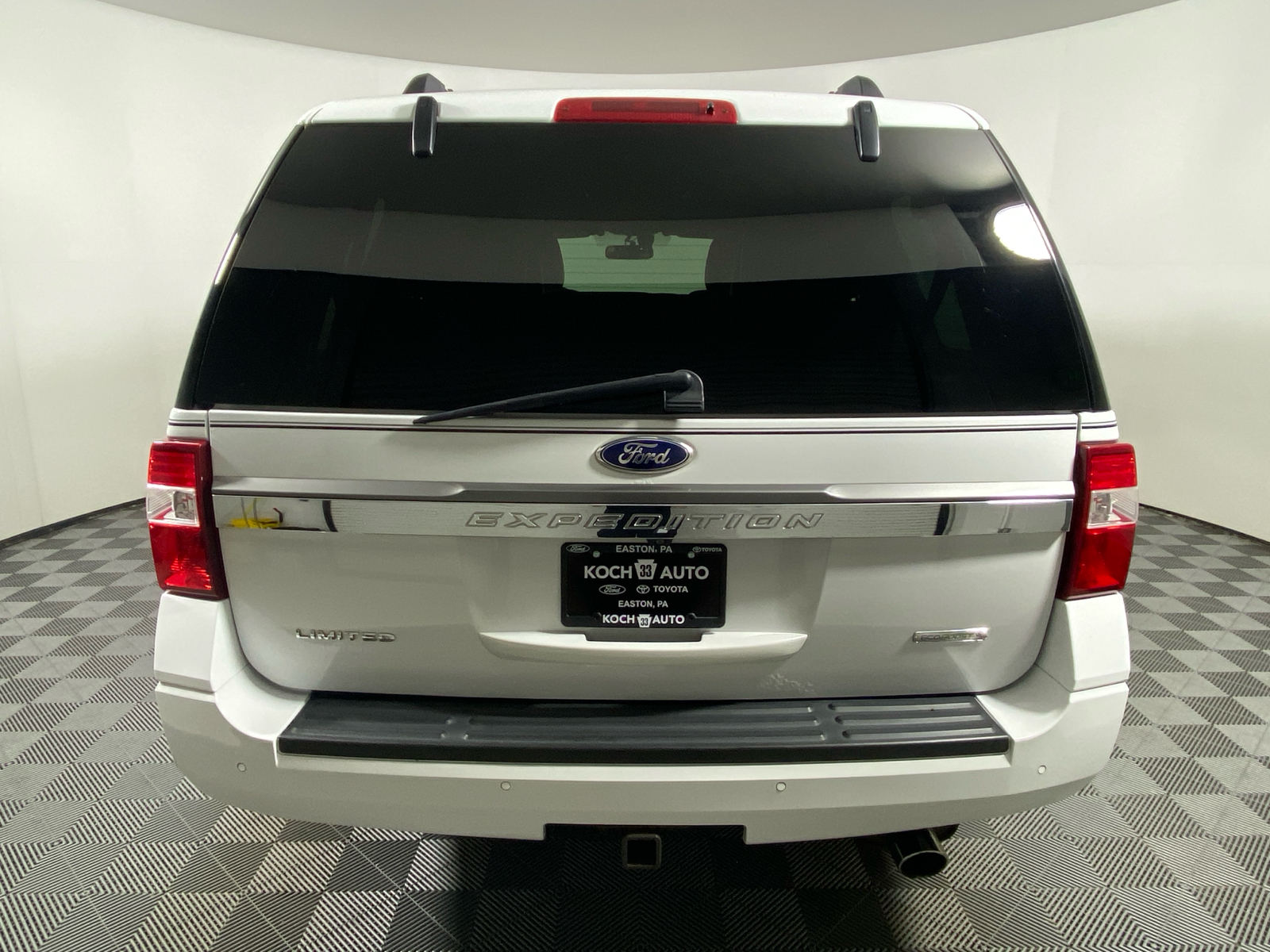 2016 Ford Expedition Limited 8