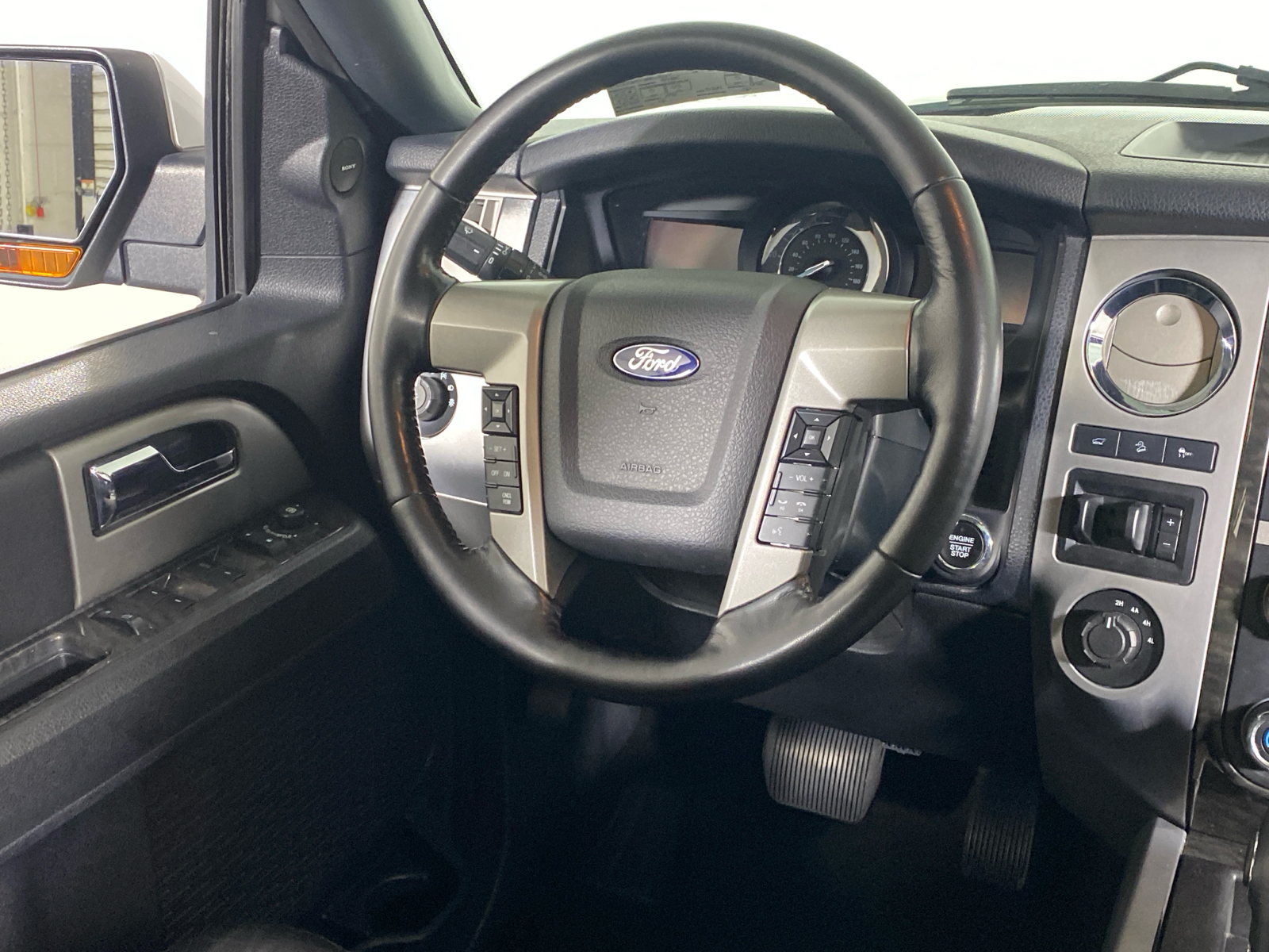 2016 Ford Expedition Limited 21