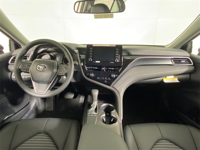 2024 Toyota Camry SE 14