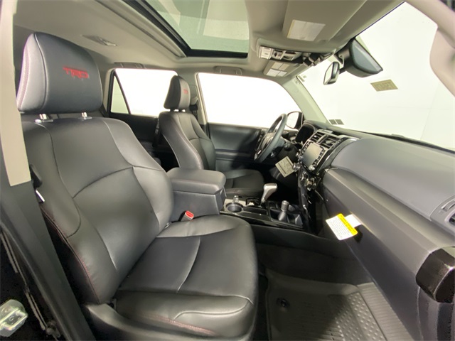 2024 Toyota 4Runner TRD Off-Road Premium 12