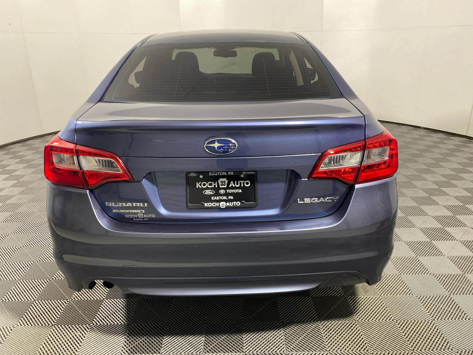 2016 Subaru Legacy 2.5i 8