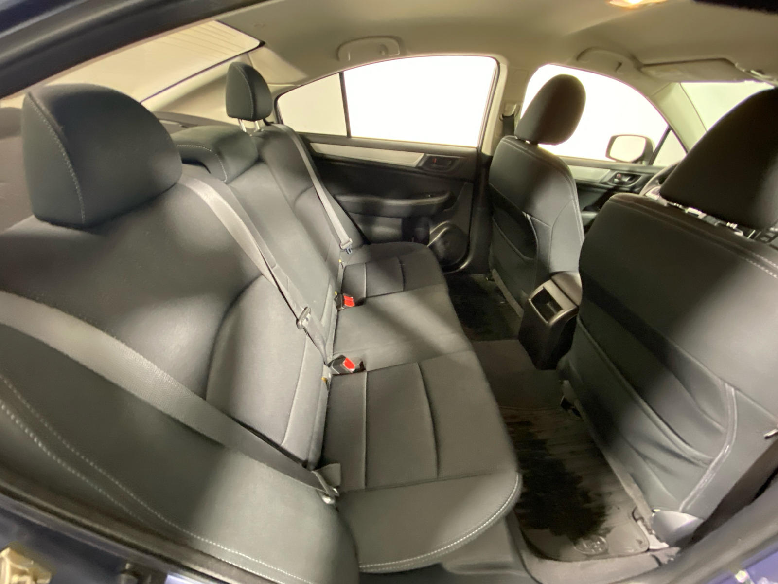 2016 Subaru Legacy 2.5i 18