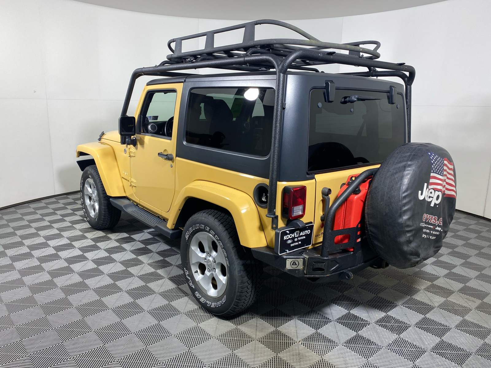 2014 Jeep Wrangler Sahara 10
