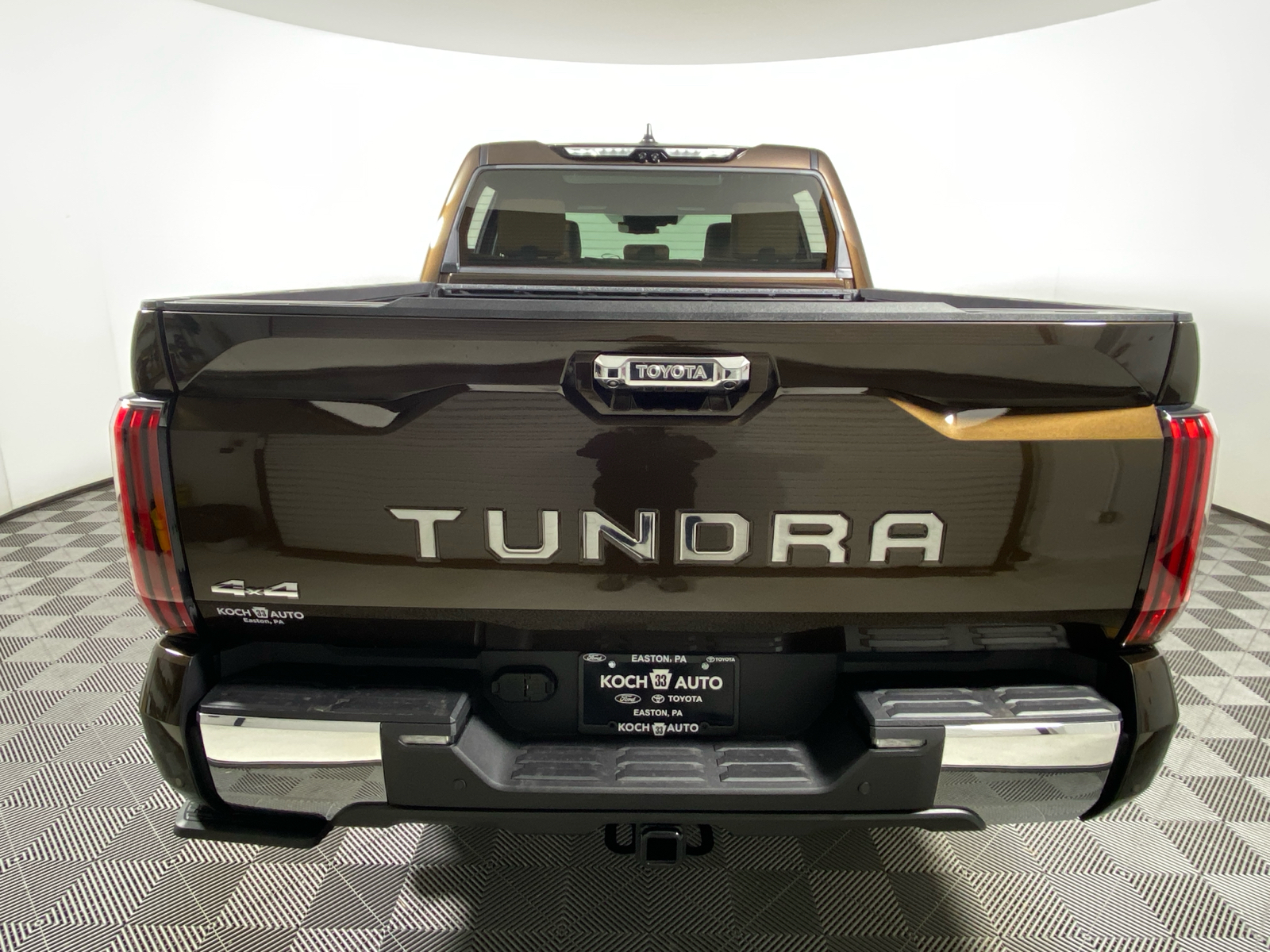 2024 Toyota Tundra Hybrid 1794 Edition 10