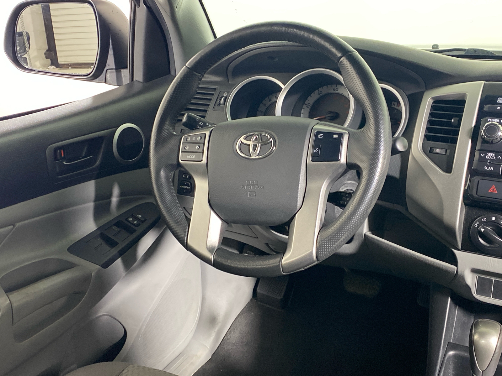 2012 Toyota Tacoma PreRunner 19
