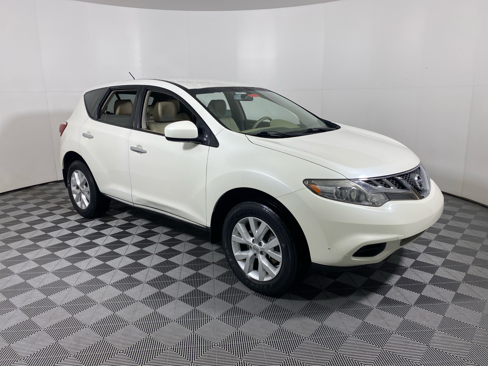 2012 Nissan Murano S 1