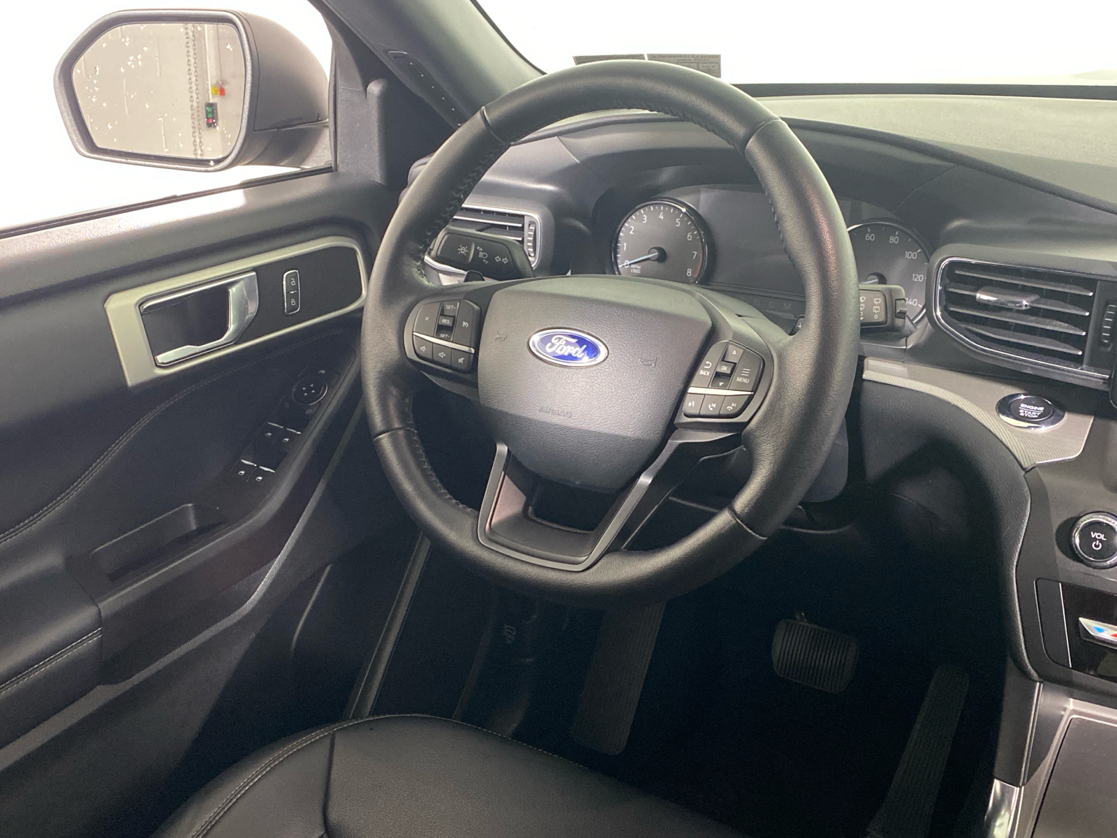 2020 Ford Explorer XLT 20