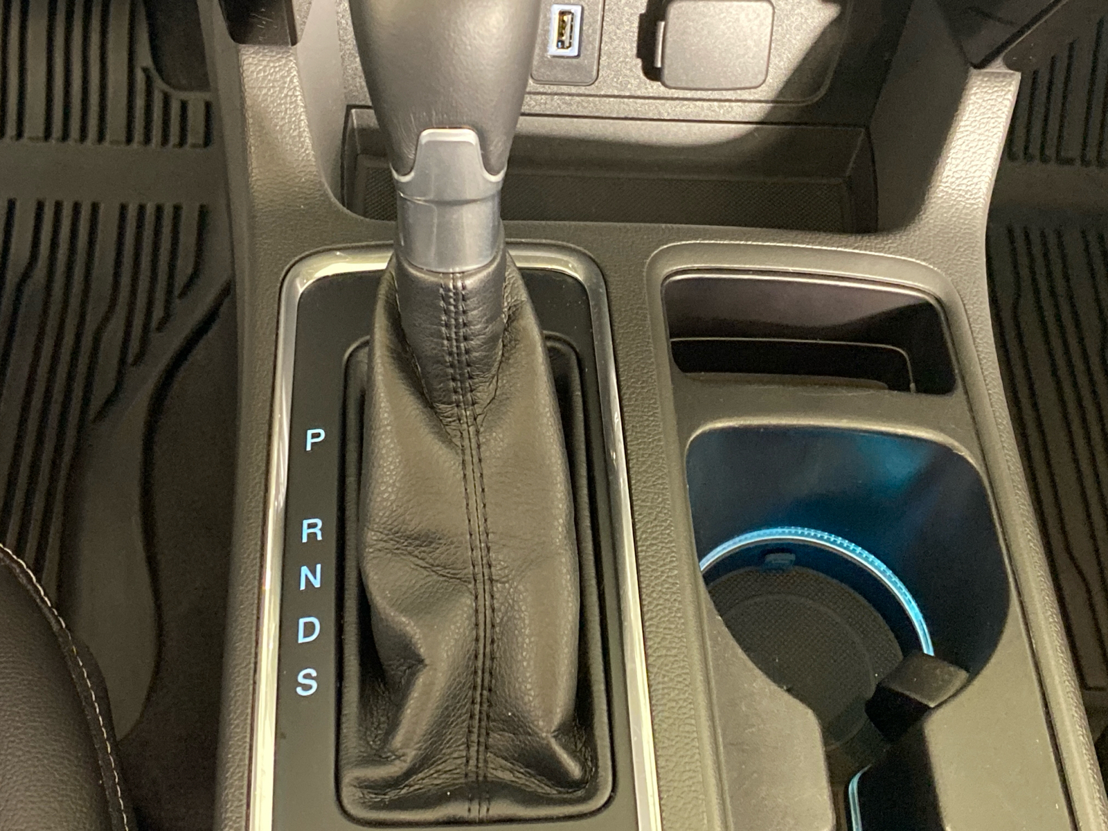 2017 Ford Escape Titanium 31