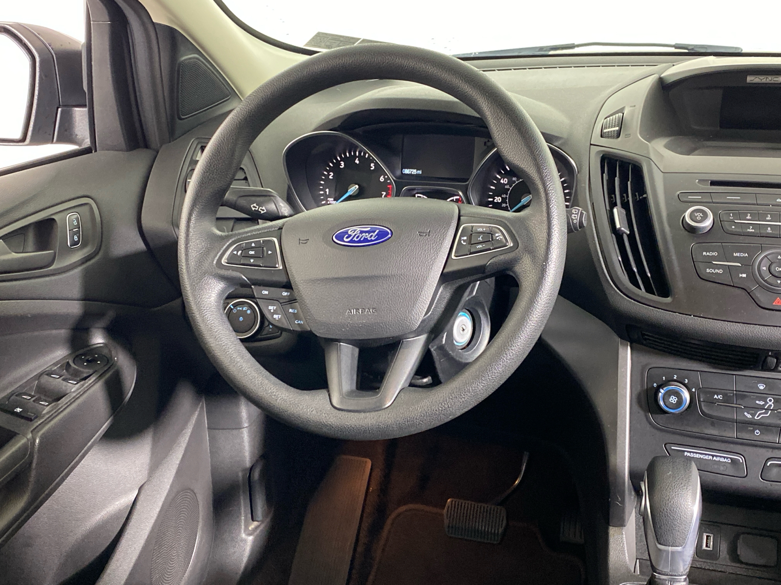 2017 Ford Escape S 18