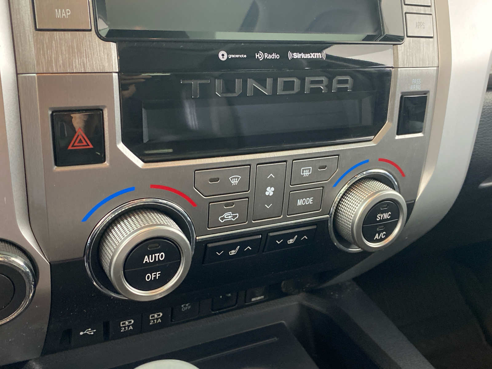 2021 Toyota Tundra Limited 32