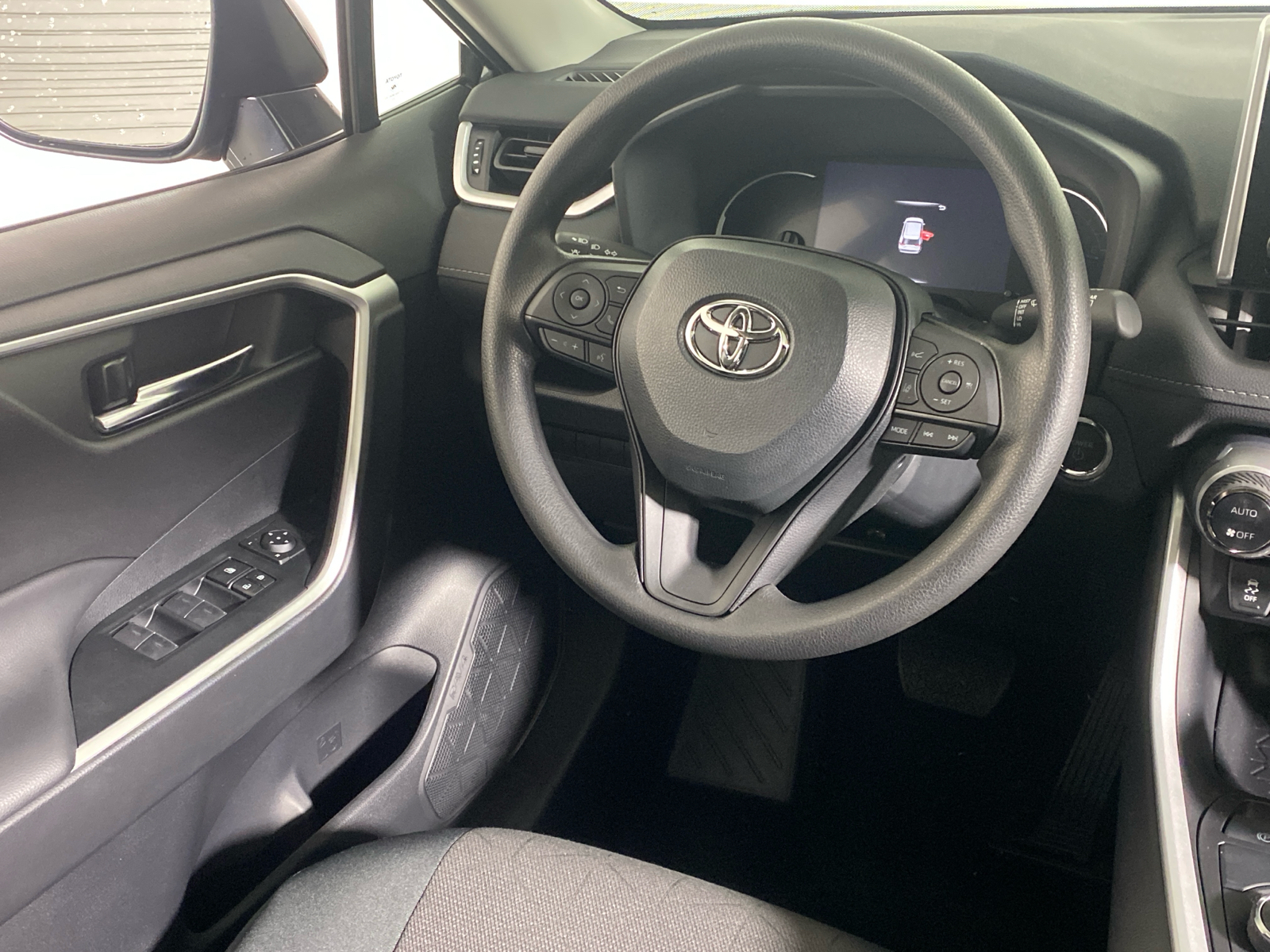 2024 Toyota RAV4 Hybrid XLE 20