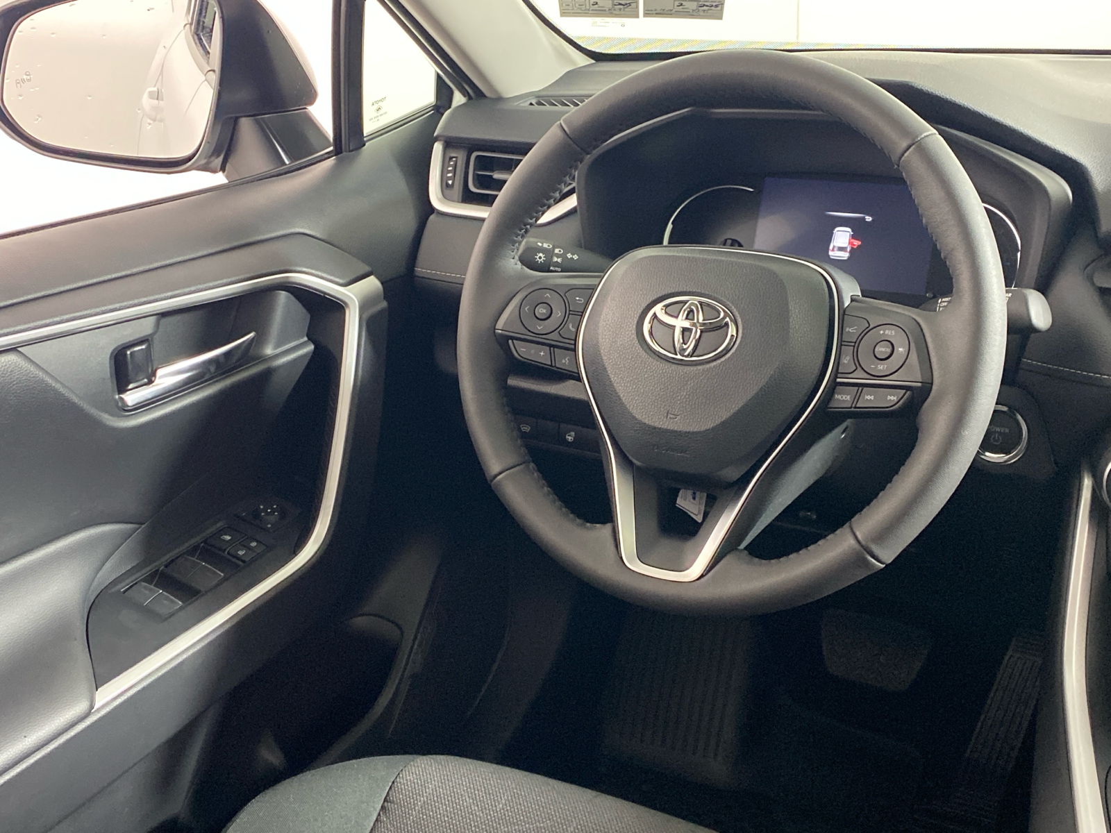 2024 Toyota RAV4 Hybrid XLE 20