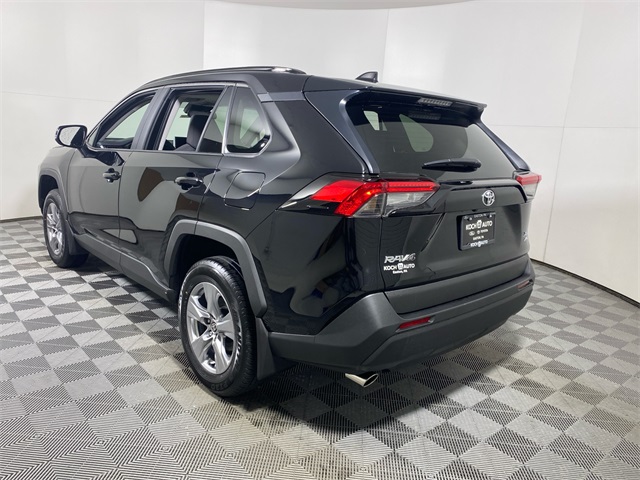 2024 Toyota RAV4 XLE 6