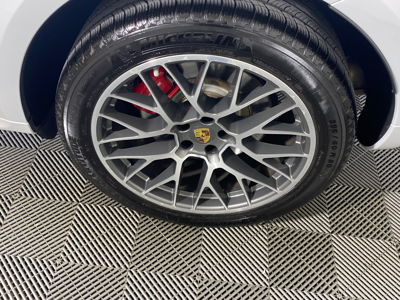 2016 Porsche Macan Turbo 5