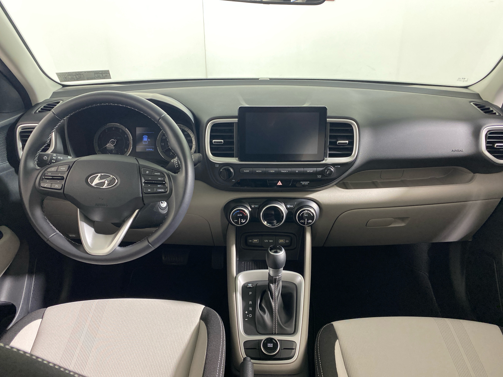 2022 Hyundai Venue SEL 16