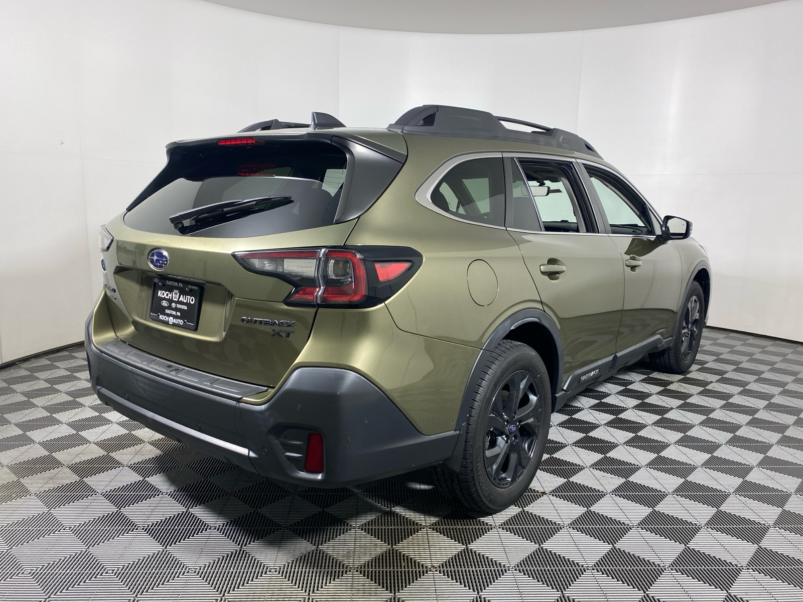 2020 Subaru Outback Onyx Edition XT 11