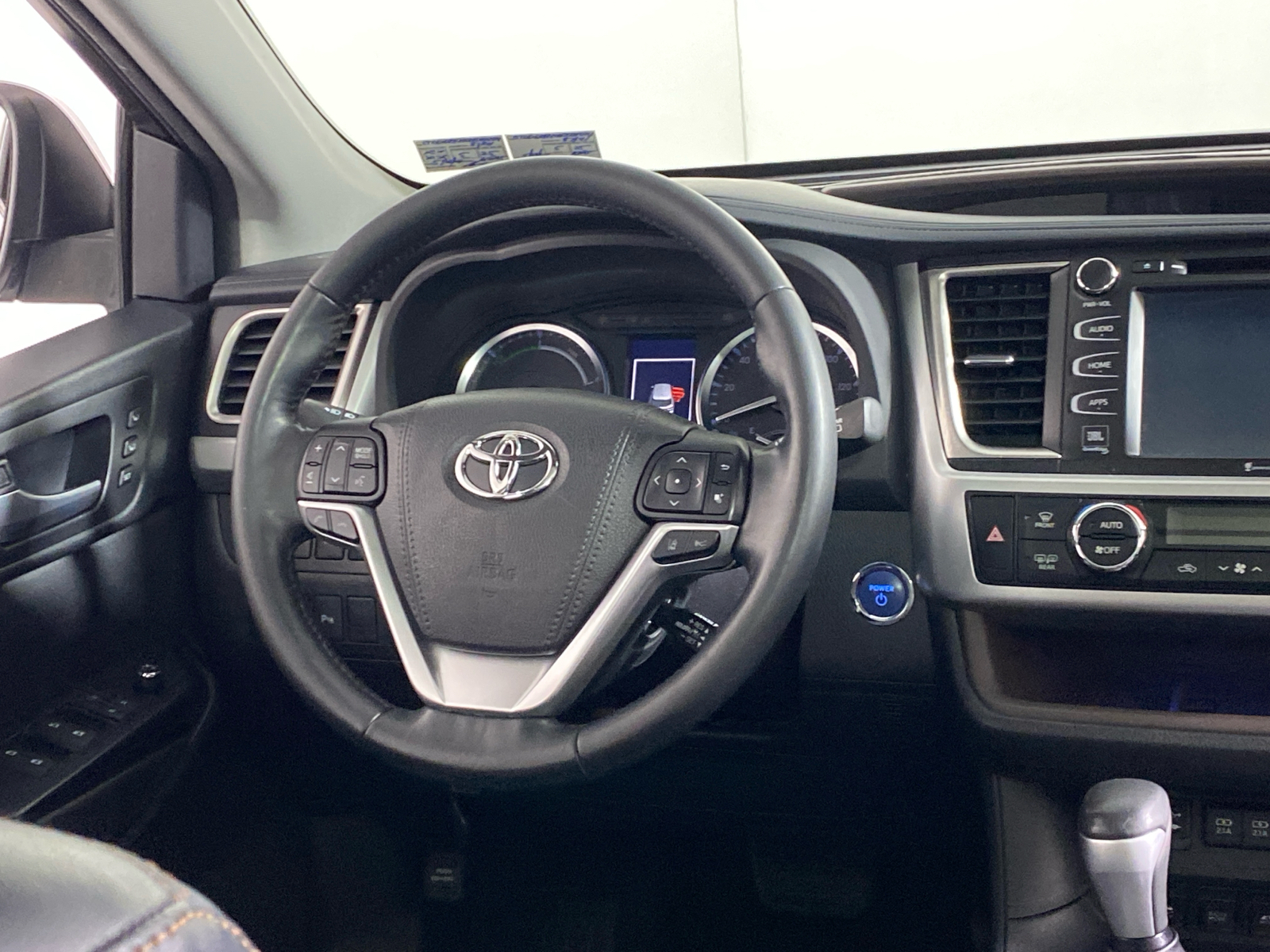 2017 Toyota Highlander Hybrid Limited 24