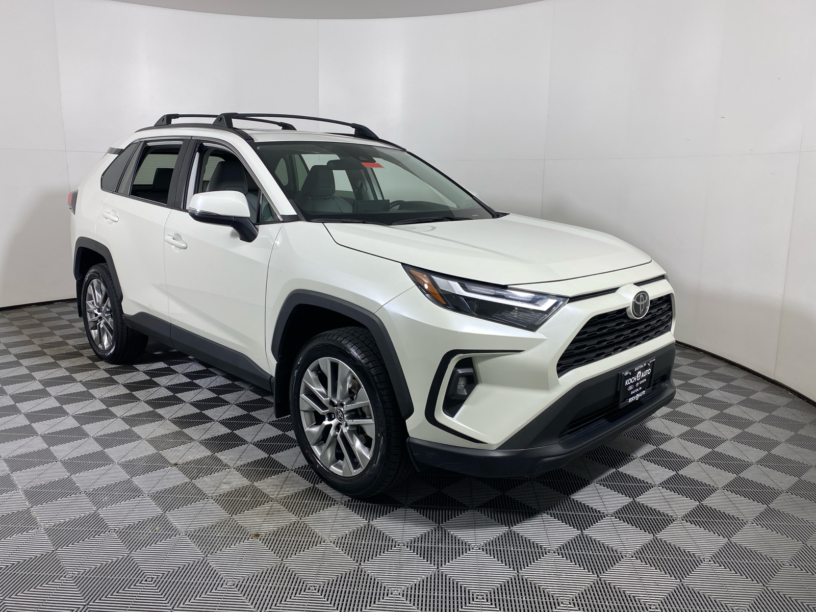 2022 Toyota RAV4 XLE Premium 1