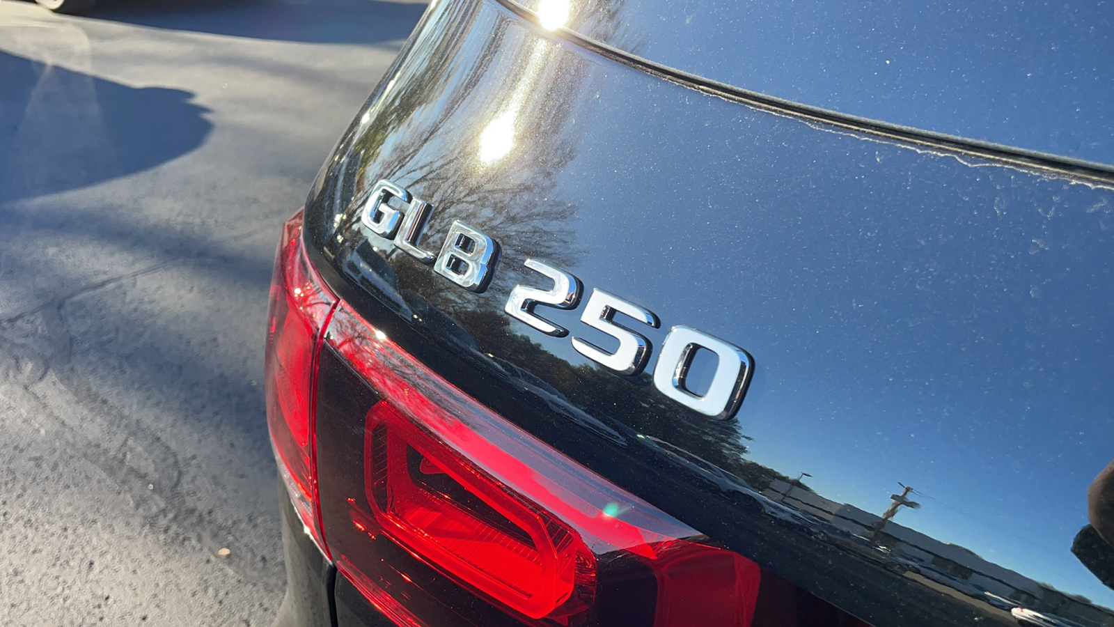 2023 Mercedes-Benz GLB GLB 250 8