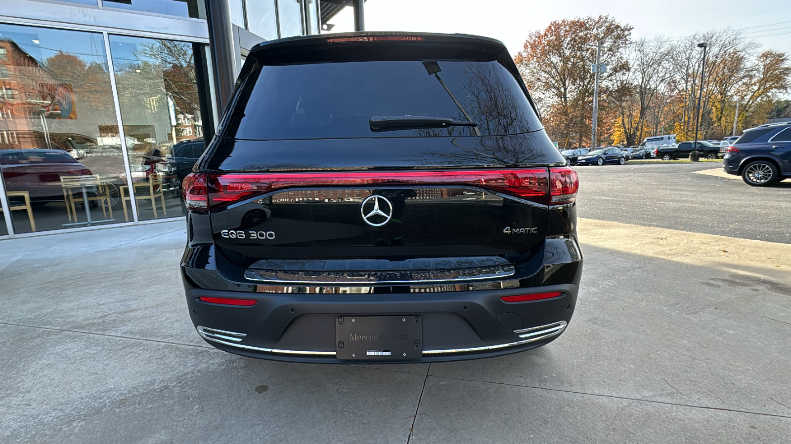 2023 Mercedes-Benz EQB 300 6