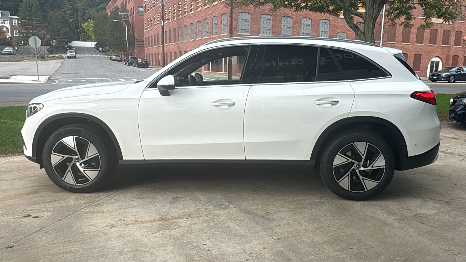 2024 Mercedes-Benz GLC GLC 300 5