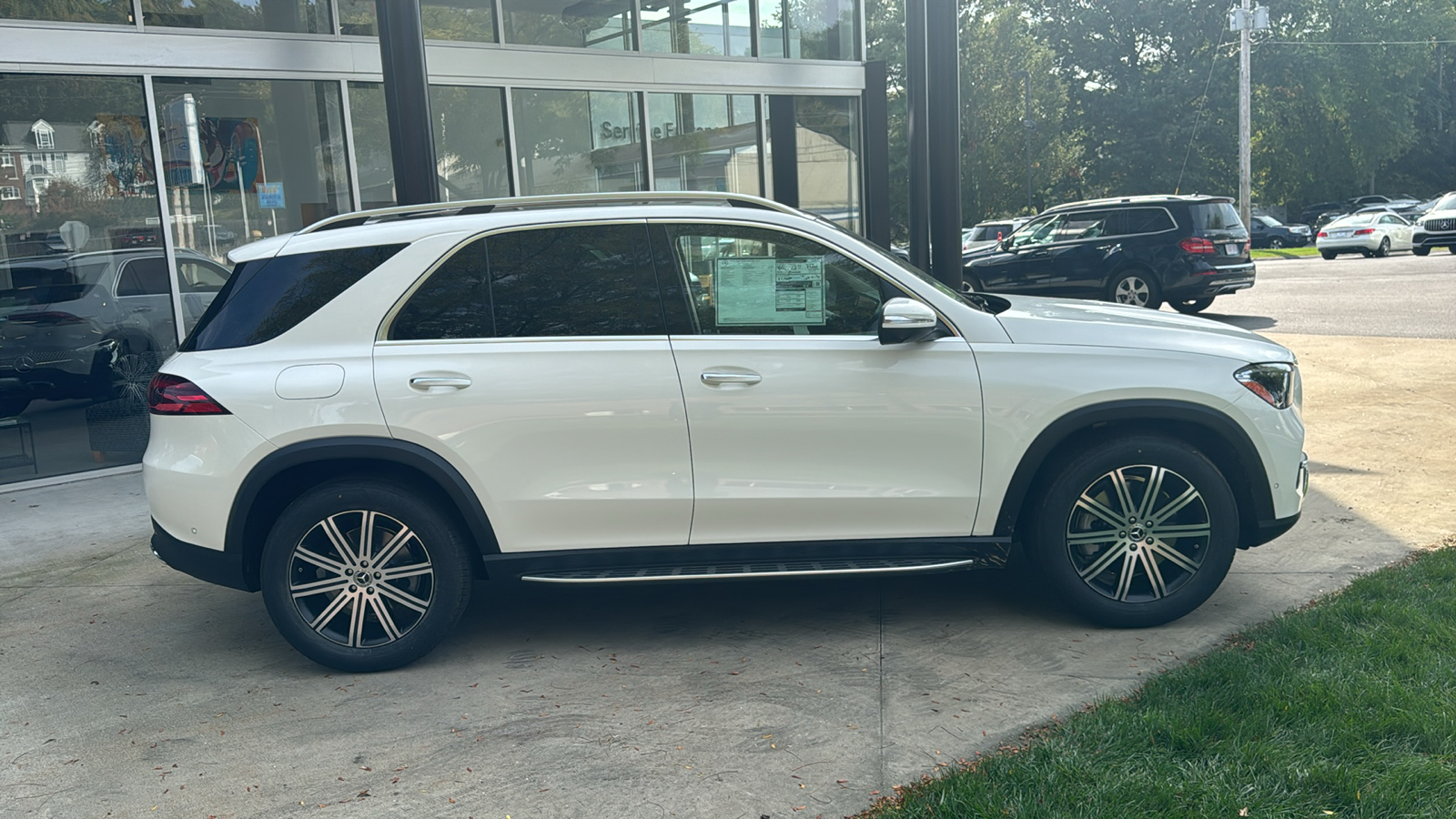 2025 Mercedes-Benz GLE GLE 450e 10