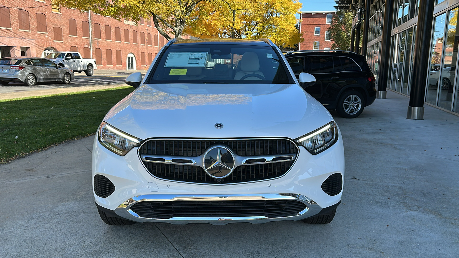 2025 Mercedes-Benz GLC GLC 300 2