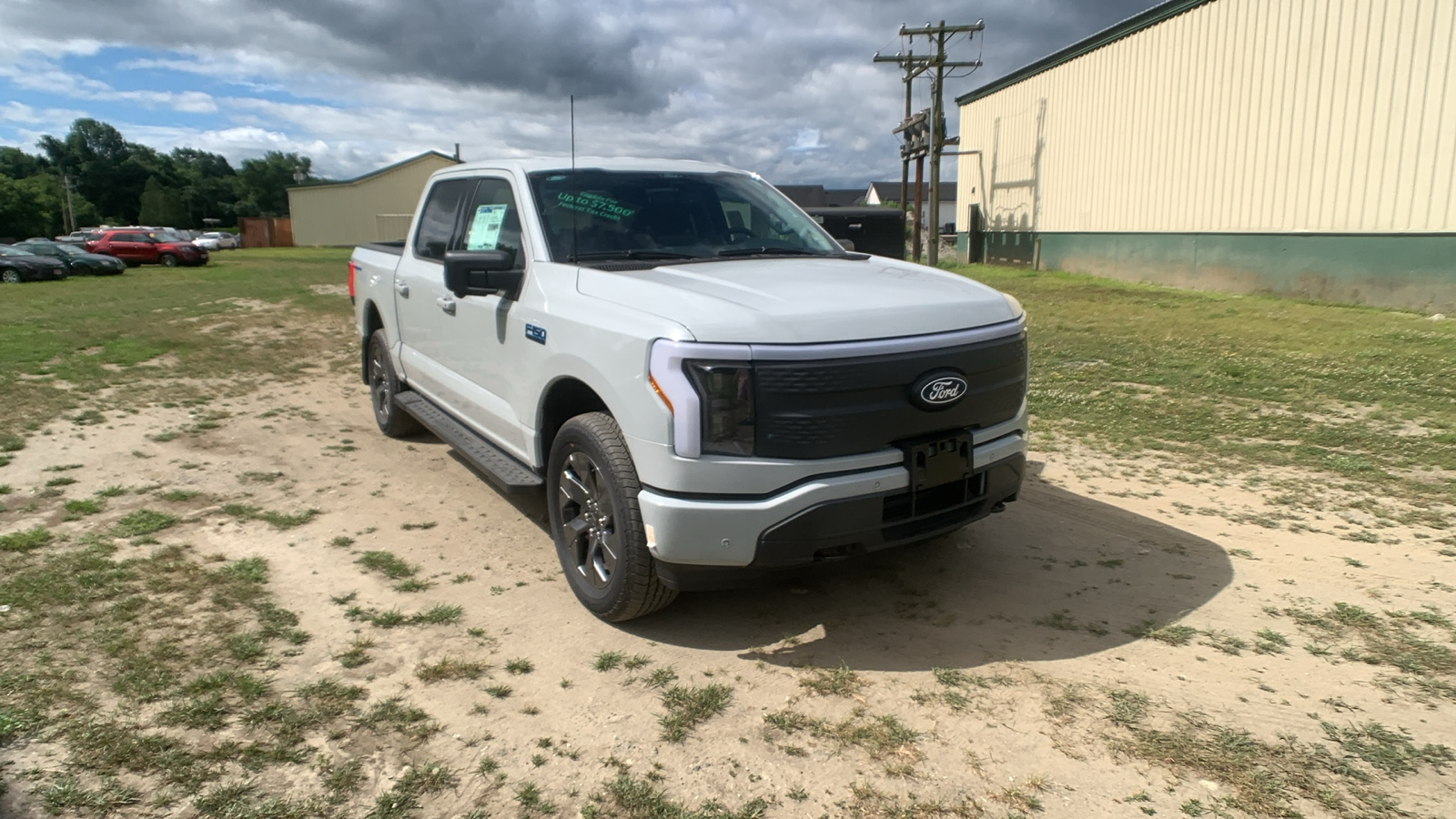 2024 Ford F-150 Lightning Flash 1