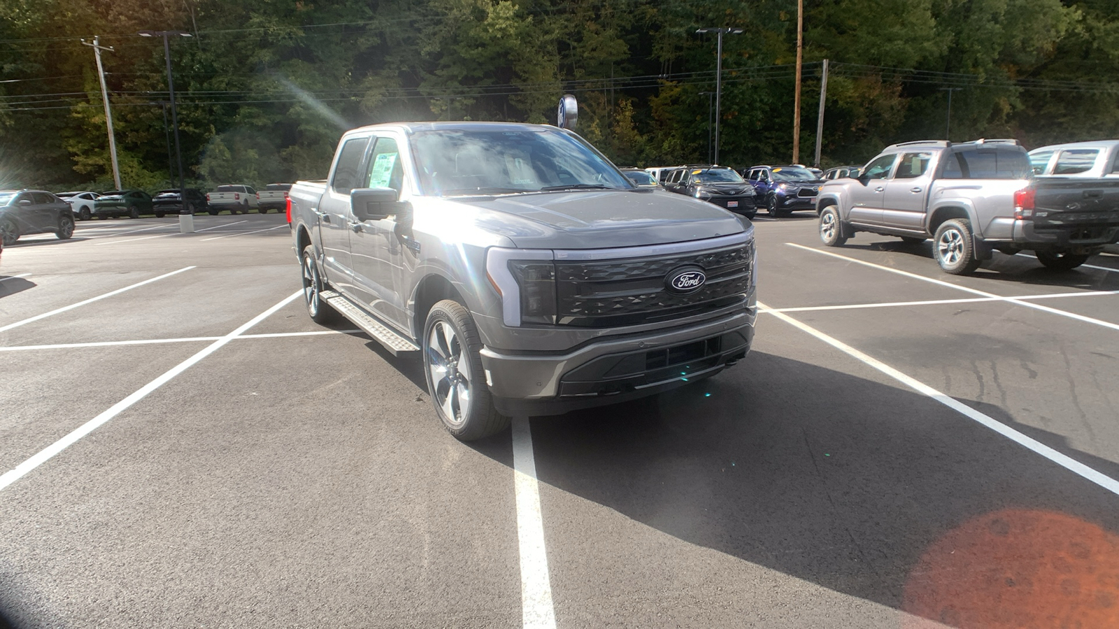 2024 Ford F-150 Lightning Platinum 1