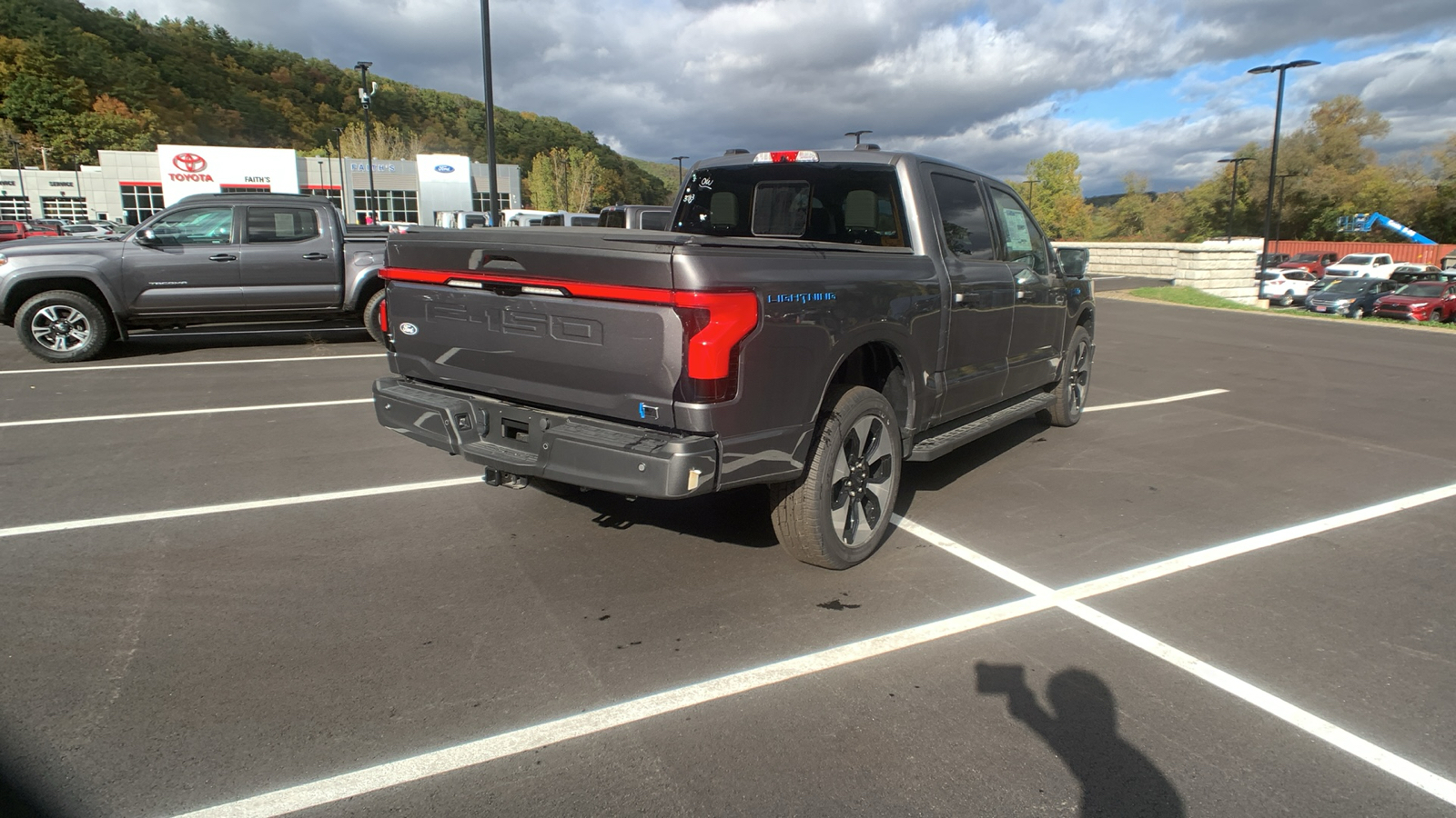 2024 Ford F-150 Lightning Platinum 3