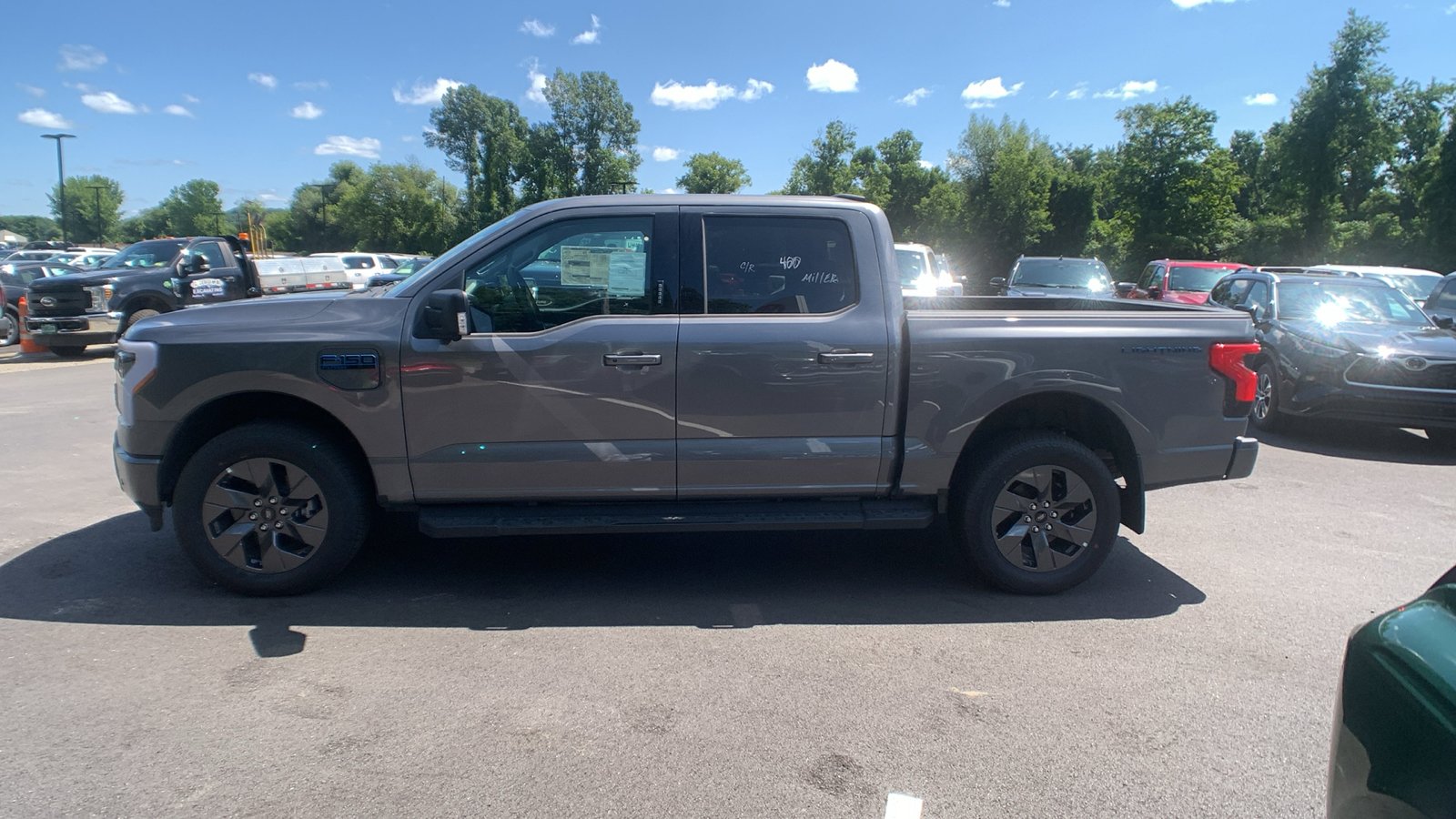 2024 Ford F-150 Lightning Flash 6